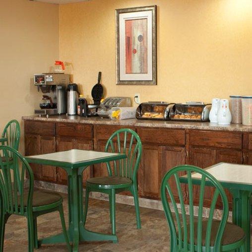 Fairview Inn And Suites Джонсборо Экстерьер фото